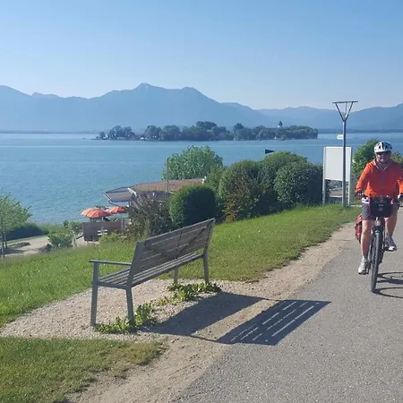 Haus Seehuber * Truchtlaching